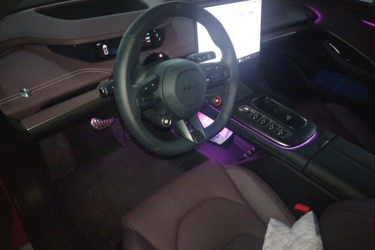 Used Xiaomi Auto SU7 2024 Four-Wheel-Drive Max Founder's Edition Steering Wheel