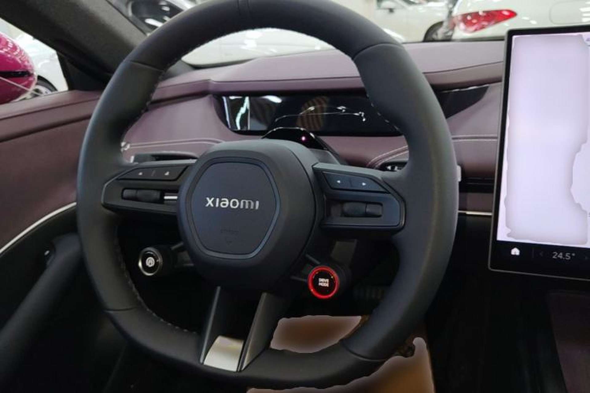 Used Xiaomi Auto SU7 2024 Rear-Drive Ultra-Long Range Advanced Pro-Level Intelligent Driving Version Steering Wheel