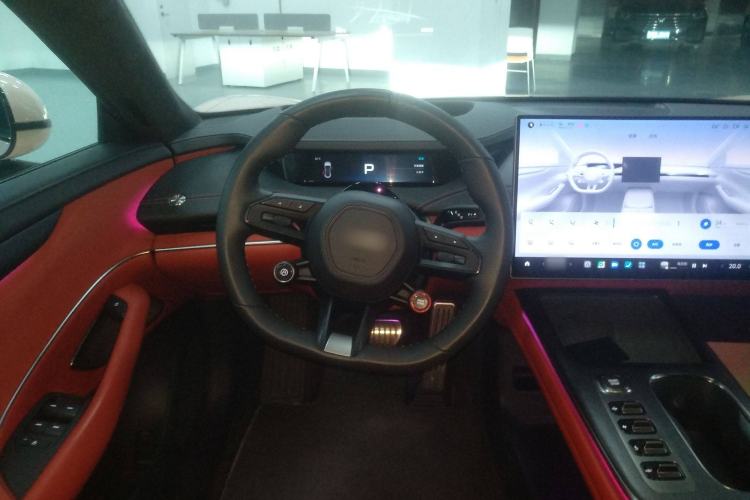Used Xiaomi Auto SU7 2024 Four-Wheel Drive Ultra-Long Range Advanced Intelligent Driving Max Edition Steering Wheel