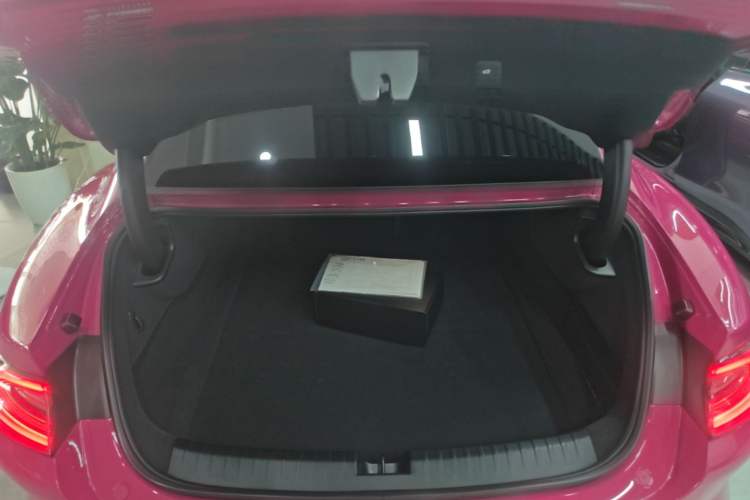 Used Xiaomi Auto SU7 2024 Rear-Drive Long-Range Intelligent Driving Version Trunk