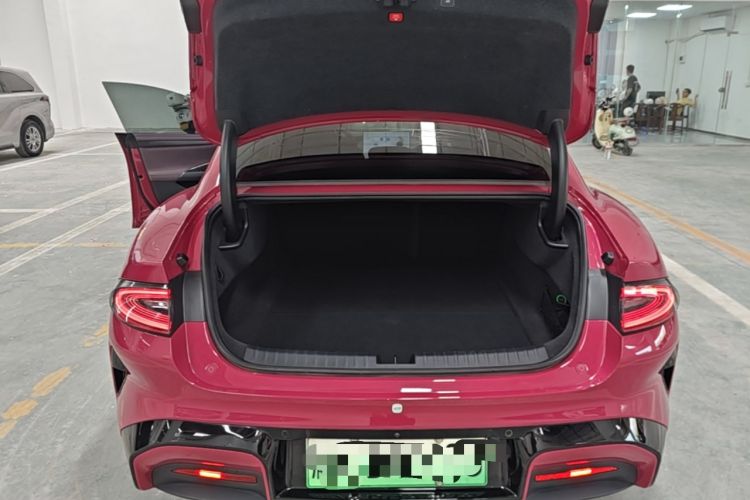 Used Xiaomi Auto SU7 2024 Rear-Drive Long-Range Intelligent Driving Version Trunk