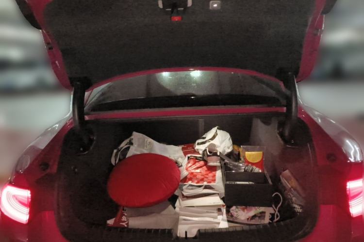 Used Xiaomi Auto SU7 2024 Rear-Drive Standard Founder Edition Trunk