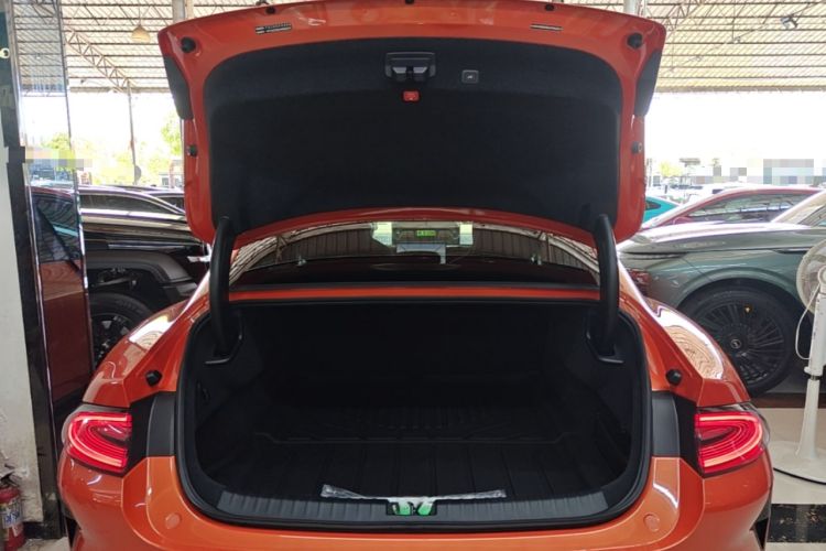 Used Xiaomi Auto SU7 2024 Rear-Drive Ultra-Long Range Advanced Pro-Level Intelligent Driving Version Trunk
