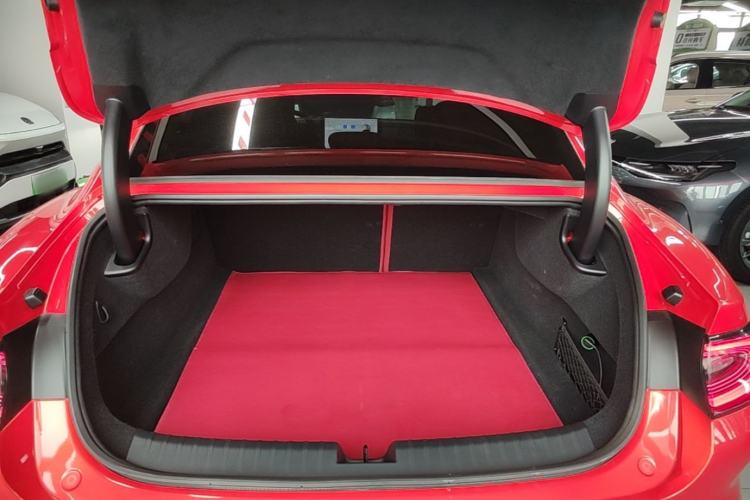 Used Xiaomi Auto SU7 2024 Four-Wheel Drive Ultra-Long Range Advanced Intelligent Driving Max Edition Trunk