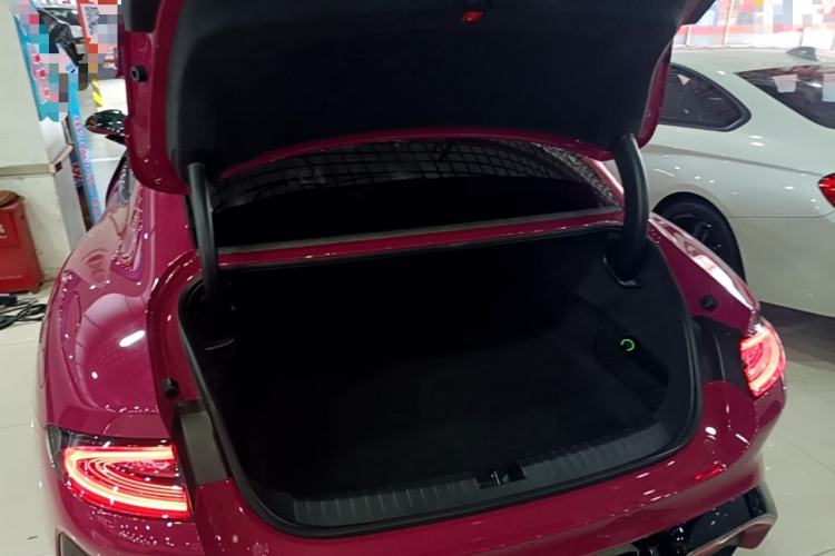 Used Xiaomi Auto SU7 2024 Four-Wheel Drive Ultra-Long Range Advanced Intelligent Driving Max Edition Trunk