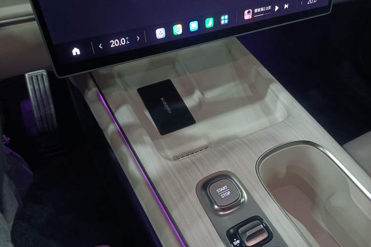 Used Xiaomi Auto SU7 2024 Four-Wheel Drive Ultra-Long Range Advanced Intelligent Driving Max Edition Vehicle Key