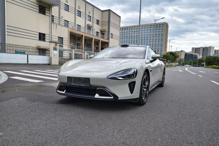 Used Xiaomi Auto SU7 2024 Four-Wheel Drive Ultra-Long Range Advanced Intelligent Driving Max Edition Guazi used car, China used car export, Used car for sale, Used cars, Cheapest cars for sale