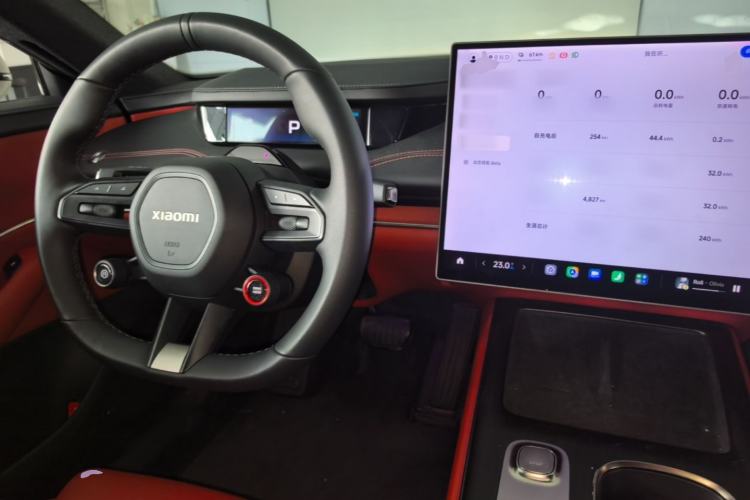 Used Xiaomi Auto SU7 2024 Rear-Drive Long-Range Intelligent Driving Version Center Console