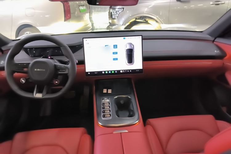 Used Xiaomi Auto SU7 2024 Rear-Drive Ultra-Long Range Advanced Pro-Level Intelligent Driving Version Center Console