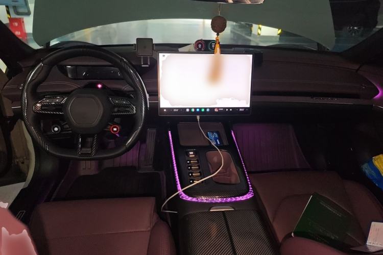 Used Xiaomi Auto SU7 2024 Rear-Drive Ultra-Long Range Advanced Pro-Level Intelligent Driving Version Center Console