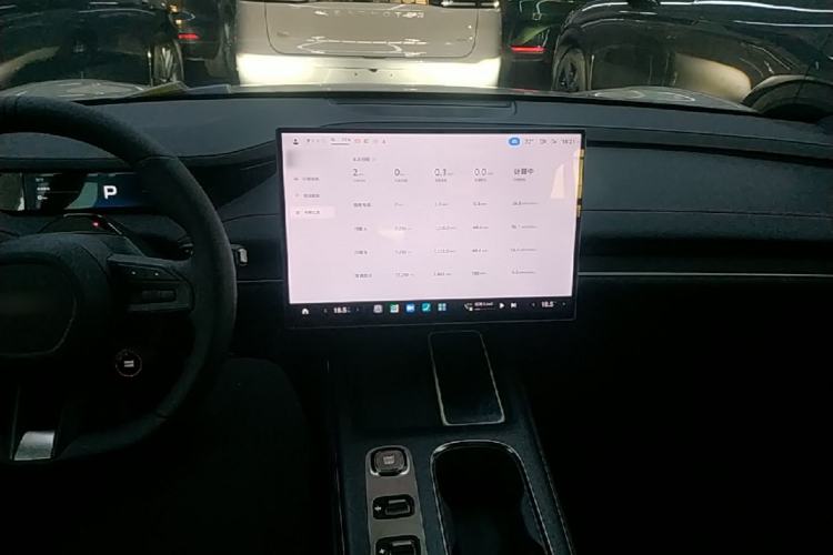 Used Xiaomi Auto SU7 2024 Rear-Drive Ultra-Long Range Advanced Pro-Level Intelligent Driving Version Center Console