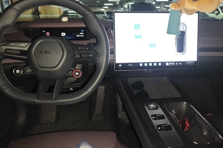 Used Xiaomi Auto SU7 2024 Rear-Drive Standard Founder Edition Center Console
