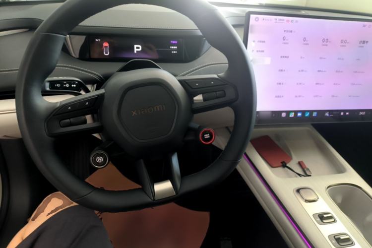 Used Xiaomi Auto SU7 2024 Rear-Drive Long-Range Intelligent Driving Version Center Console