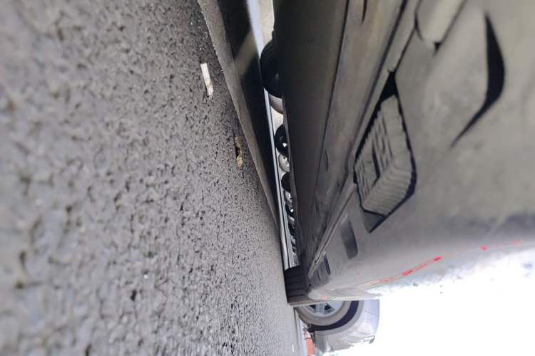 Used Xiaomi Auto SU7 2024 Rear-Drive Long-Range Intelligent Driving Version Chassis Front Left