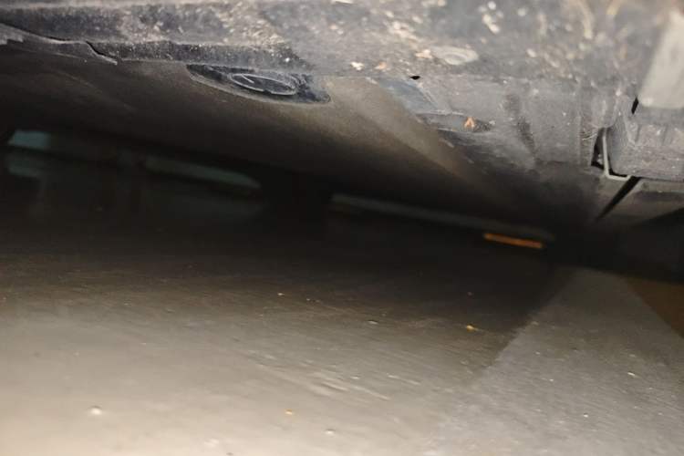 Used Xiaomi Auto SU7 2024 Four-Wheel Drive Ultra-Long Range Advanced Intelligent Driving Max Edition Chassis Front Left