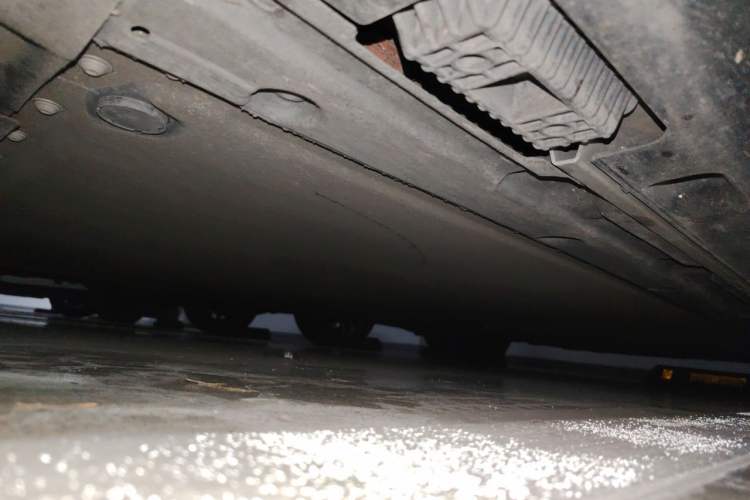 Used Xiaomi Auto SU7 2024 Rear-Drive Long-Range Intelligent Driving Version Chassis Front Left