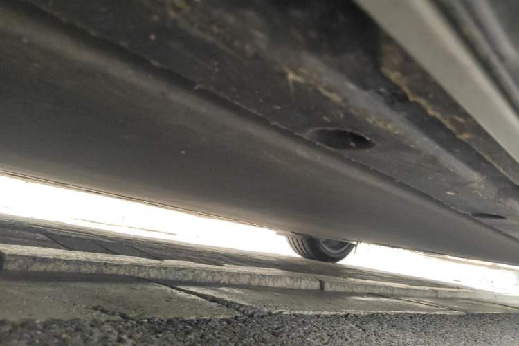 Used Xiaomi Auto SU7 2024 Rear-Drive Long-Range Intelligent Driving Version Chassis Front Left