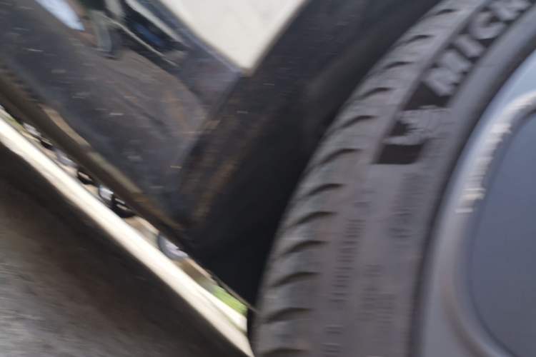 Used Xiaomi Auto SU7 2024 Rear-Drive Ultra-Long Range Advanced Pro-Level Intelligent Driving Version Chassis Front Right