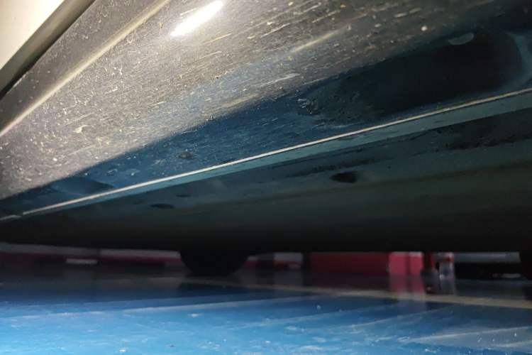 Used Xiaomi Auto SU7 2024 Four-Wheel Drive Ultra-Long Range Advanced Intelligent Driving Max Edition Chassis Front Right