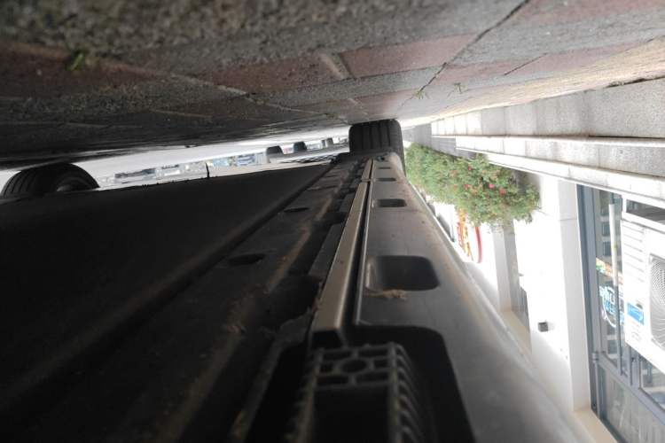 Used Xiaomi Auto SU7 2024 Rear-Drive Long-Range Intelligent Driving Version Chassis Front Right