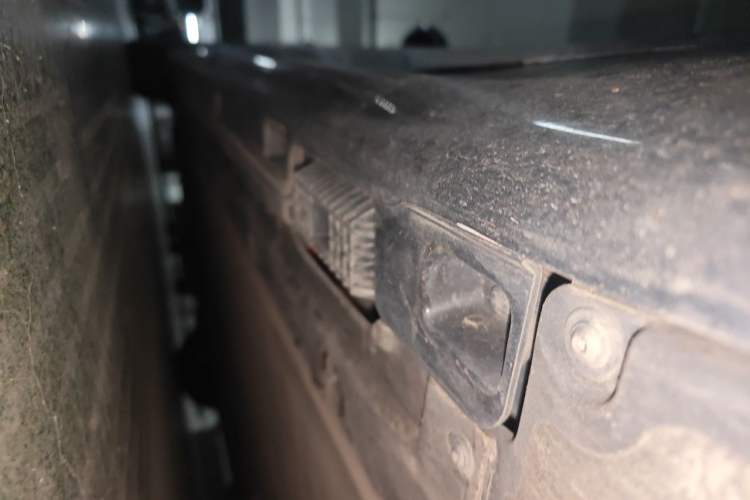 Used Xiaomi Auto SU7 2024 Rear-Drive Ultra-Long Range Advanced Pro-Level Intelligent Driving Version Chassis Rear Left