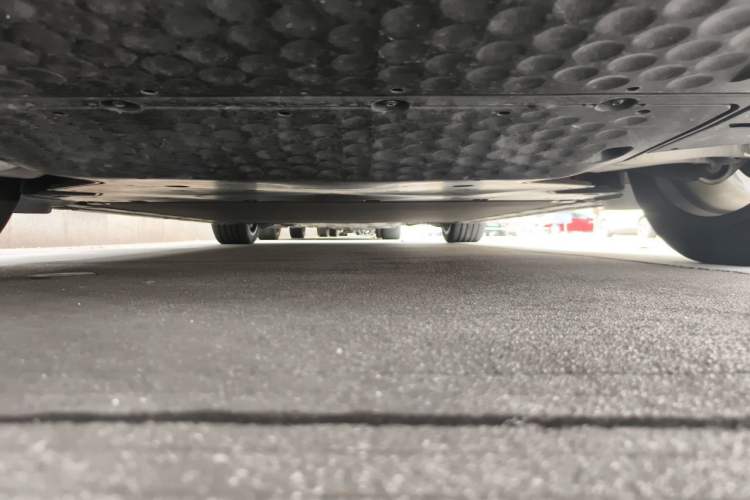 Used Xiaomi Auto SU7 2024 Four-Wheel Drive Ultra-Long Range Advanced Intelligent Driving Max Edition Chassis Rear