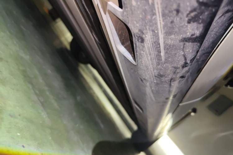 Used Xiaomi Auto SU7 2024 Rear-Drive Long-Range Intelligent Driving Version Chassis Rear Right