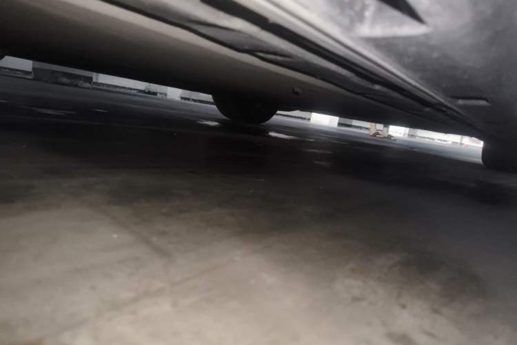 Used Xiaomi Auto SU7 2024 Four-Wheel Drive Ultra-Long Range Advanced Intelligent Driving Max Edition Chassis Rear Right