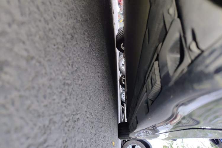 Used Xiaomi Auto SU7 2024 Rear-Drive Long-Range Intelligent Driving Version Chassis Rear Right