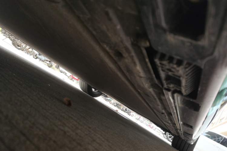 Used Xiaomi Auto SU7 2024 Four-Wheel-Drive Max Founder's Edition Chassis Rear Right