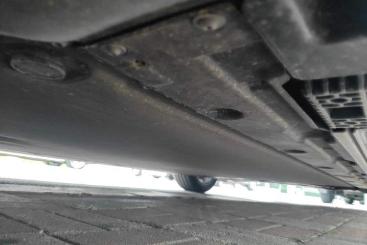 Used Xiaomi Auto SU7 2024 Rear-Drive Long-Range Intelligent Driving Version Chassis Rear Right