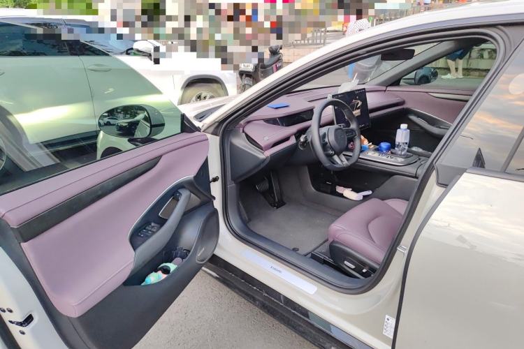 Used Xiaomi Auto SU7 2024 Rear-Drive Long-Range Intelligent Driving Version Driver Seat