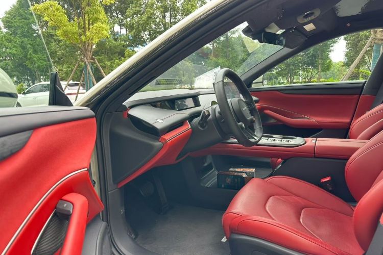 Used Xiaomi Auto SU7 2024 Rear-Drive Ultra-Long Range Advanced Pro-Level Intelligent Driving Version Driver Seat