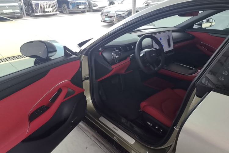 Used Xiaomi Auto SU7 2024 Rear-Drive Ultra-Long Range Advanced Pro-Level Intelligent Driving Version Driver Seat