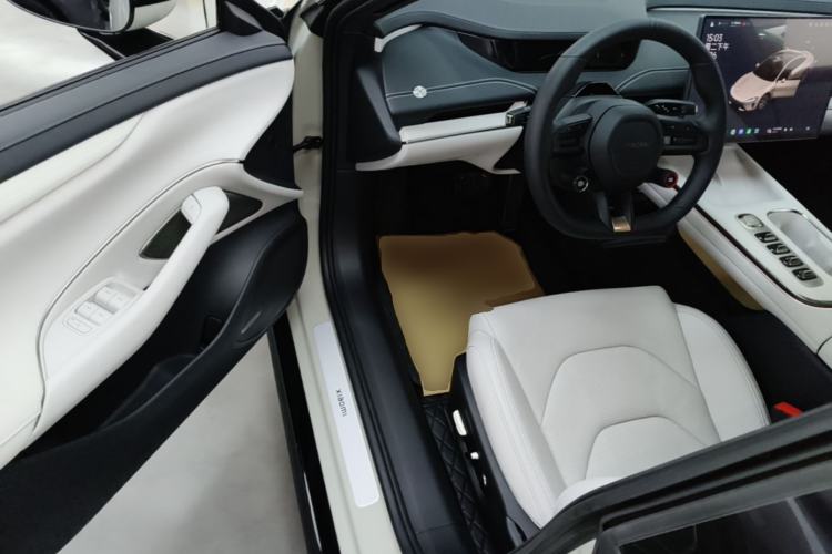 Used Xiaomi Auto SU7 2024 Rear-Drive Ultra-Long Range Advanced Pro-Level Intelligent Driving Version Driver Seat