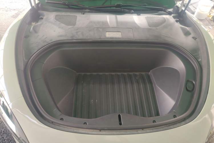 Used Xiaomi Auto SU7 2024 Rear-Drive Long-Range Intelligent Driving Version Engine Bay