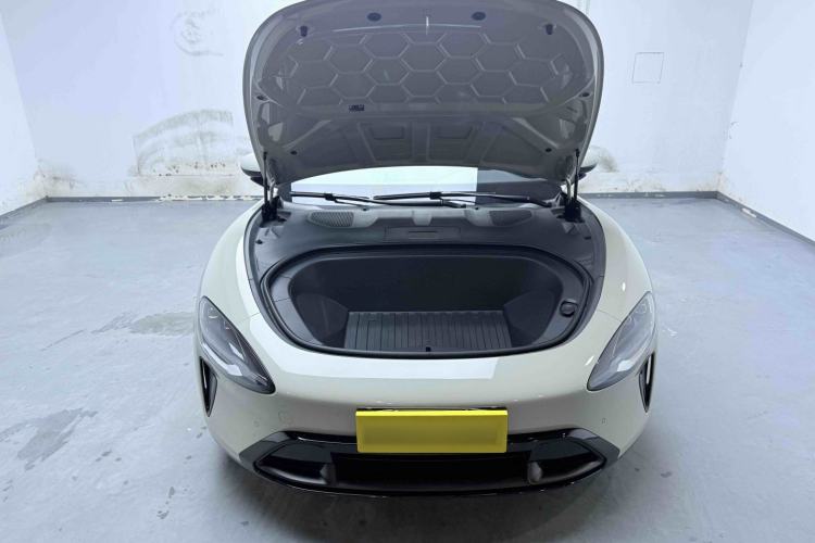 Used Xiaomi Auto SU7 2024 Rear-Drive Long-Range Intelligent Driving Version Engine Bay