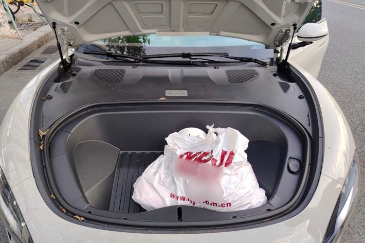 Used Xiaomi Auto SU7 2024 Rear-Drive Long-Range Intelligent Driving Version Engine Bay