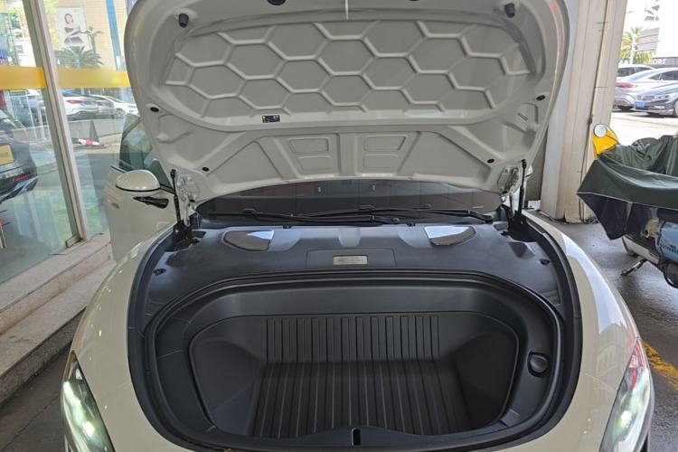Used Xiaomi Auto SU7 2024 Rear-Drive Long-Range Intelligent Driving Version Engine Bay