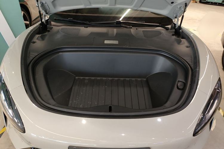 Used Xiaomi Auto SU7 2024 Rear-Drive Long-Range Intelligent Driving Version Engine Bay