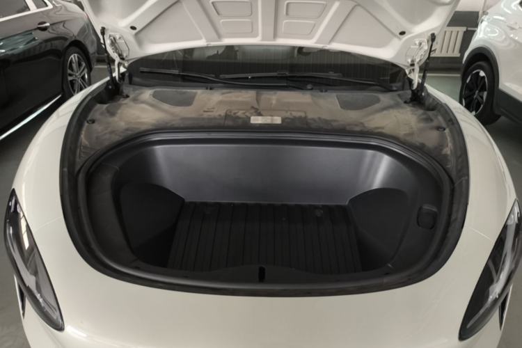 Used Xiaomi Auto SU7 2024 Rear-Drive Ultra-Long Range Advanced Pro-Level Intelligent Driving Version Engine Bay