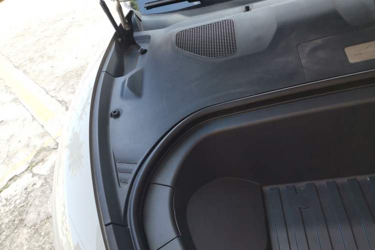 Used Xiaomi Auto SU7 2024 Rear-Drive Ultra-Long Range Advanced Pro-Level Intelligent Driving Version Engine Bay Right