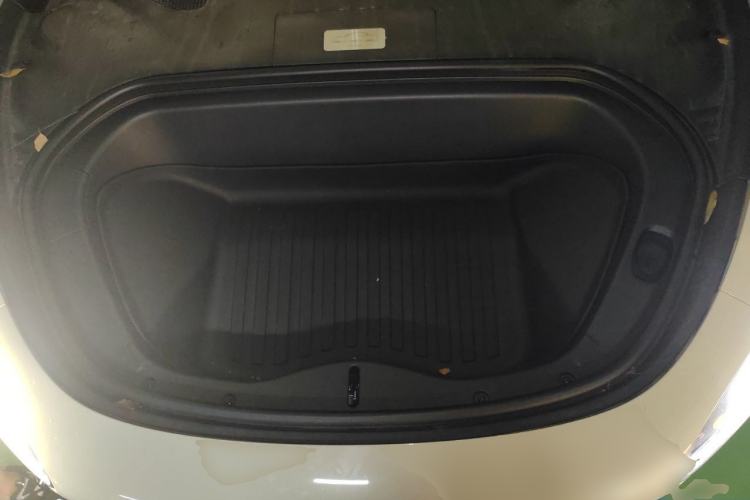 Used Xiaomi Auto SU7 2024 Four-Wheel Drive Ultra-Long Range Advanced Intelligent Driving Max Edition Engine Bay