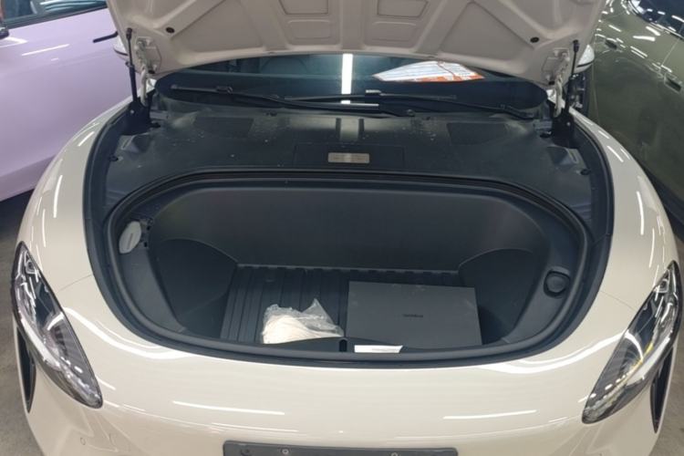Used Xiaomi Auto SU7 2024 Rear-Drive Ultra-Long Range Advanced Pro-Level Intelligent Driving Version Engine Bay