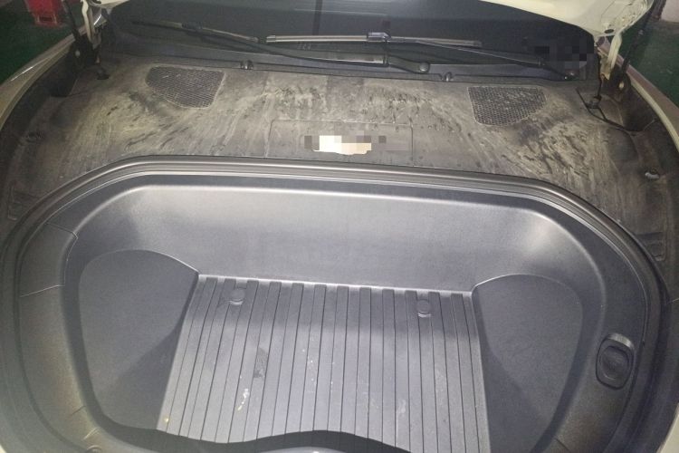 Used Xiaomi Auto SU7 2024 Rear-Drive Long-Range Intelligent Driving Version Engine Bay