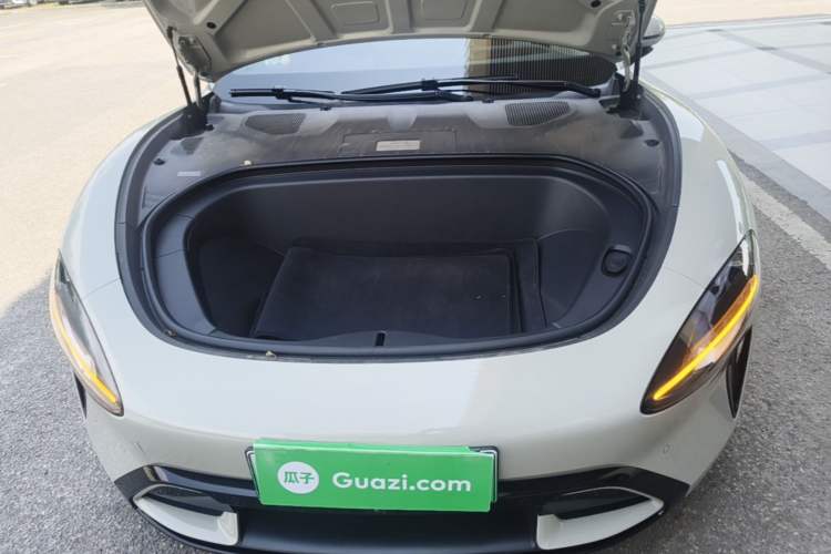Used Xiaomi Auto SU7 2024 Four-Wheel Drive Ultra-Long Range Advanced Intelligent Driving Max Edition Engine Bay