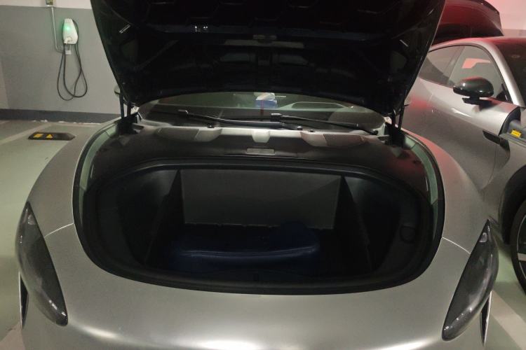 Used Xiaomi Auto SU7 2024 Four-Wheel Drive Ultra-Long Range Advanced Intelligent Driving Max Edition Engine Bay
