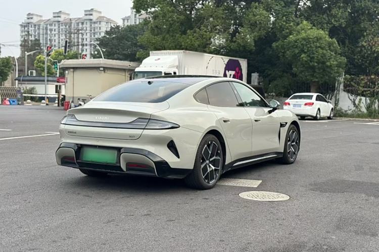 Used Xiaomi Auto SU7 2024 Rear-Drive Long-Range Intelligent Driving Version Exterior 3