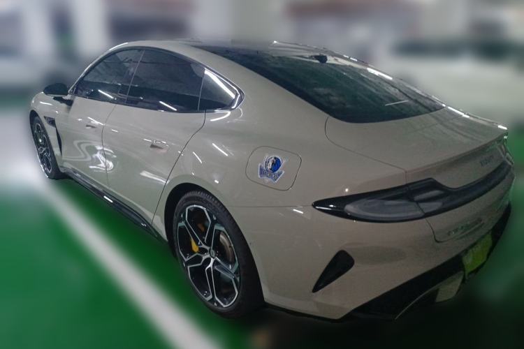 Used Xiaomi Auto SU7 2024 Rear-Drive Long-Range Intelligent Driving Version Exterior 3