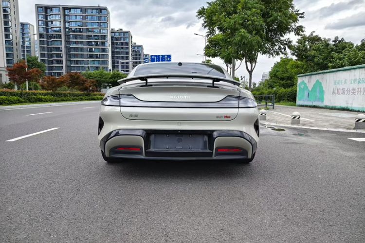 Used Xiaomi Auto SU7 2024 Four-Wheel Drive Ultra-Long Range Advanced Intelligent Driving Max Edition Exterior 3